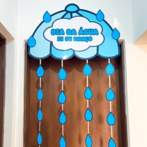 DECORAÇÃO DE PORTA DIA DA ÁGUA